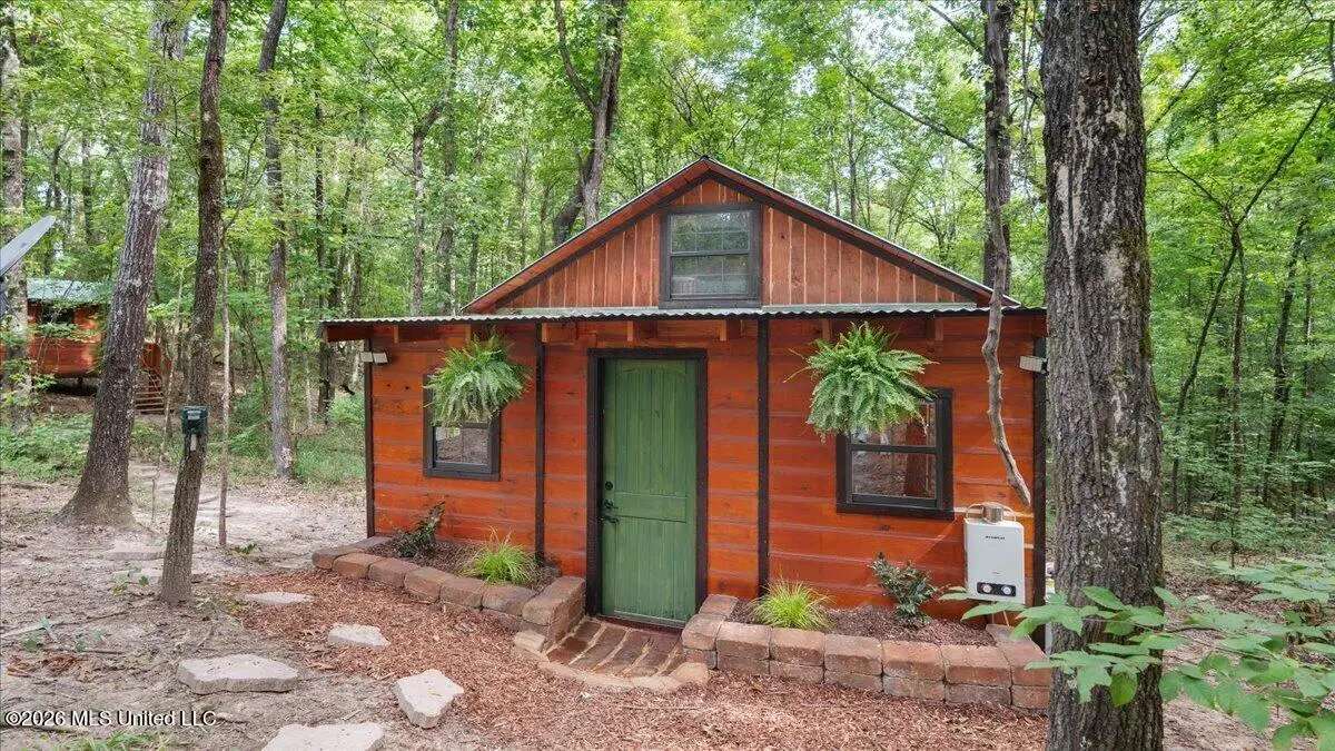 664 Mt Zion Road, Camden, MS 39045 - #1