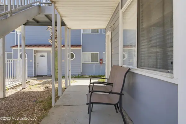 1664 Beach Boulevard, Biloxi, MS 39531
