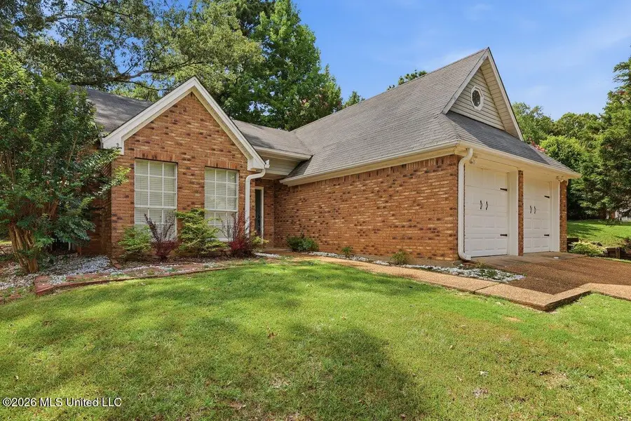 107 Huntington Hill Drive, Clinton, MS 39056 - #2