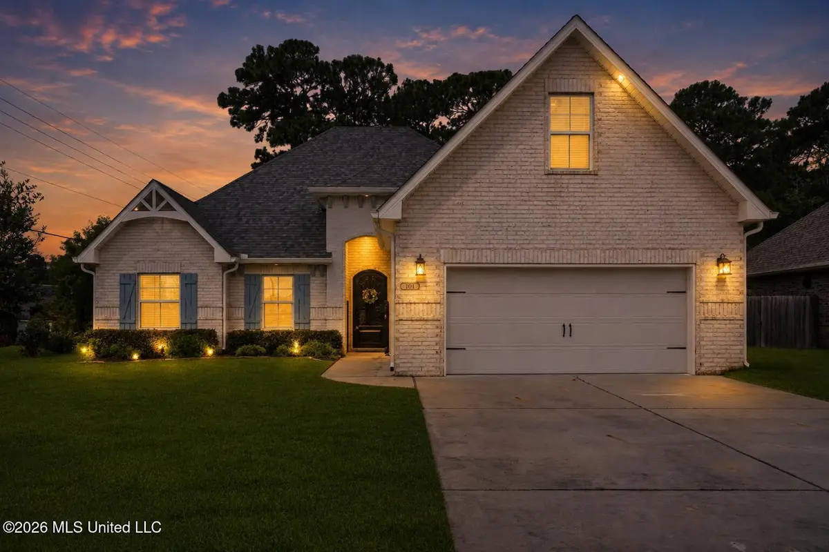 101 Spanish Cove Drive, Ocean Springs, MS 39564 - #1
