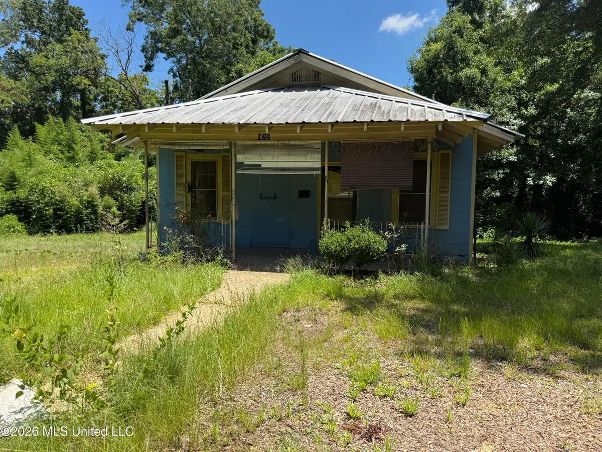 920 Howe Street, McComb, MS 39648 - #1