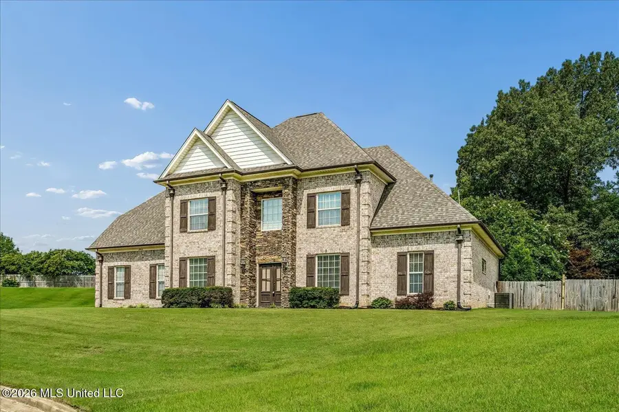 3913 Cherry Lake Cove, Southaven, MS 38672 - #2
