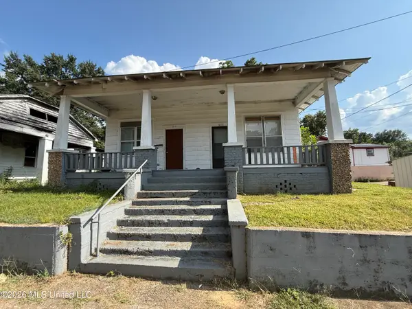 614 Pearl River Avenue, McComb, MS 39648