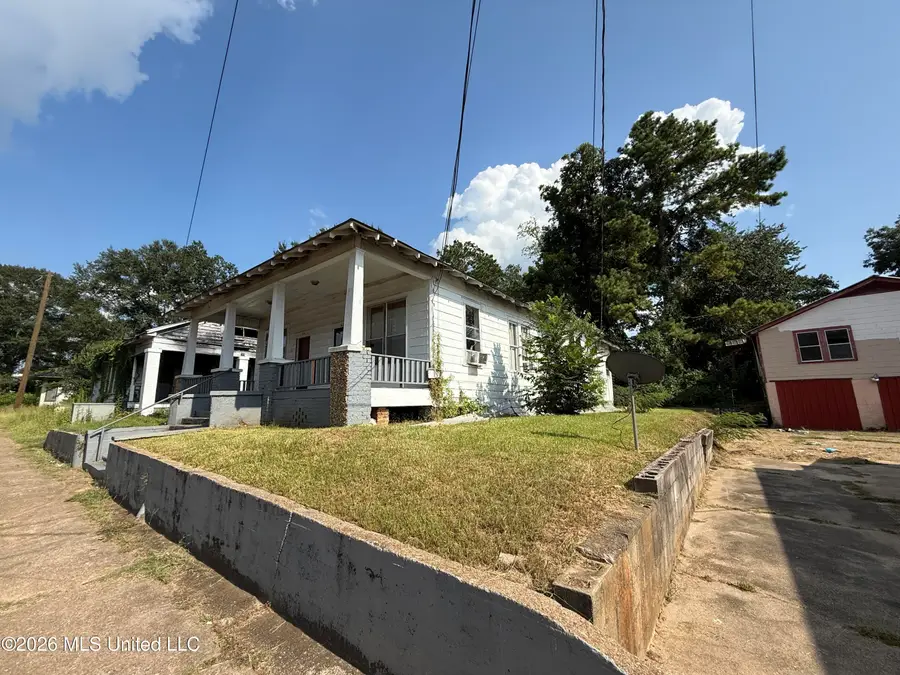 614 Pearl River Avenue, McComb, MS 39648 - #3