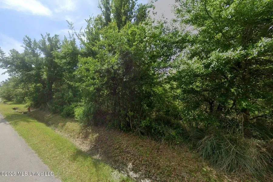 315 Sandy, Waveland, MS 39576 - #2