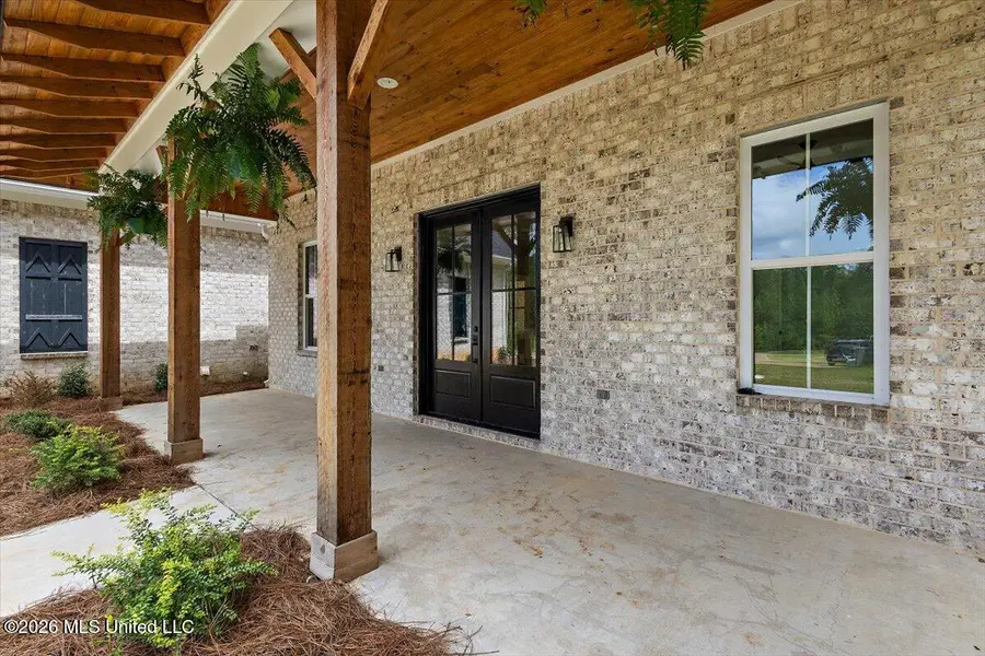 704 Sartoris Cove, Terry, MS 39170 - #3