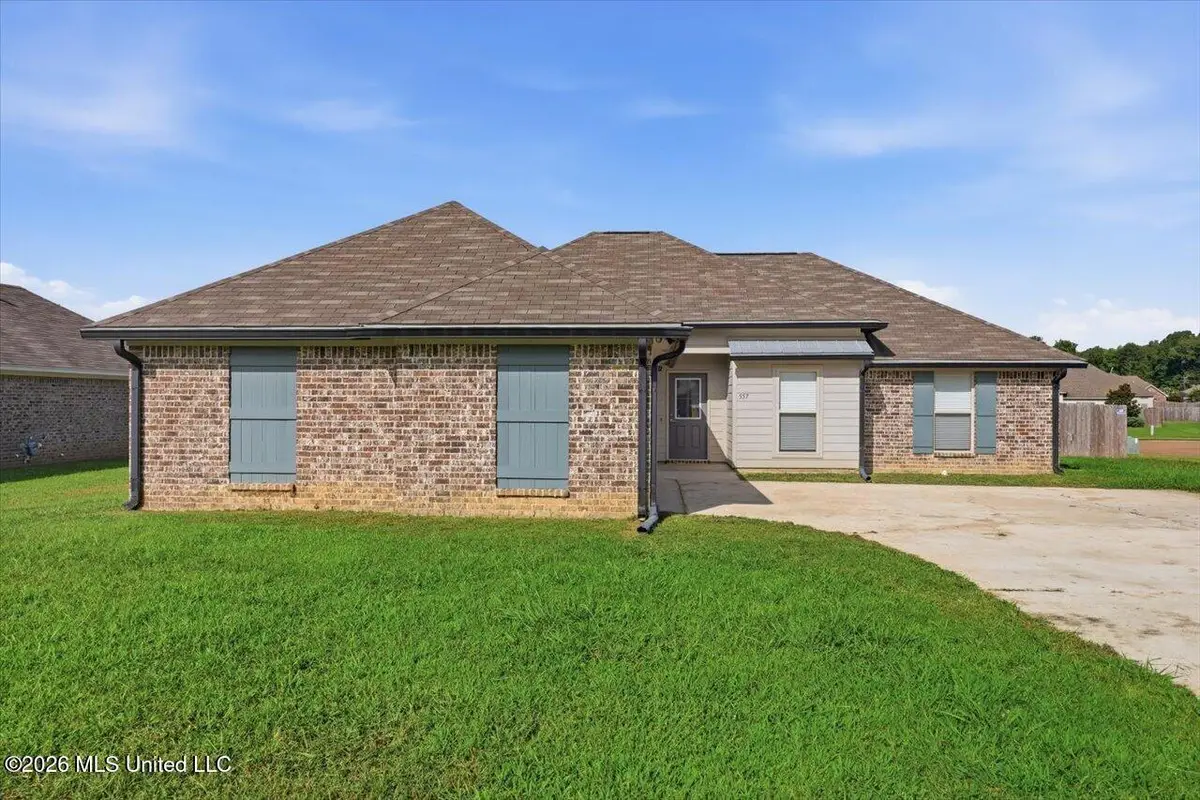 557 Brighton Trail, Florence, MS 39073 - #1