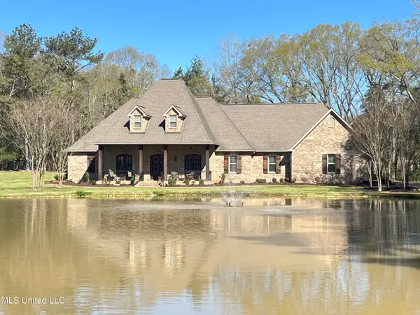 210 White Street, Florence, MS 39073