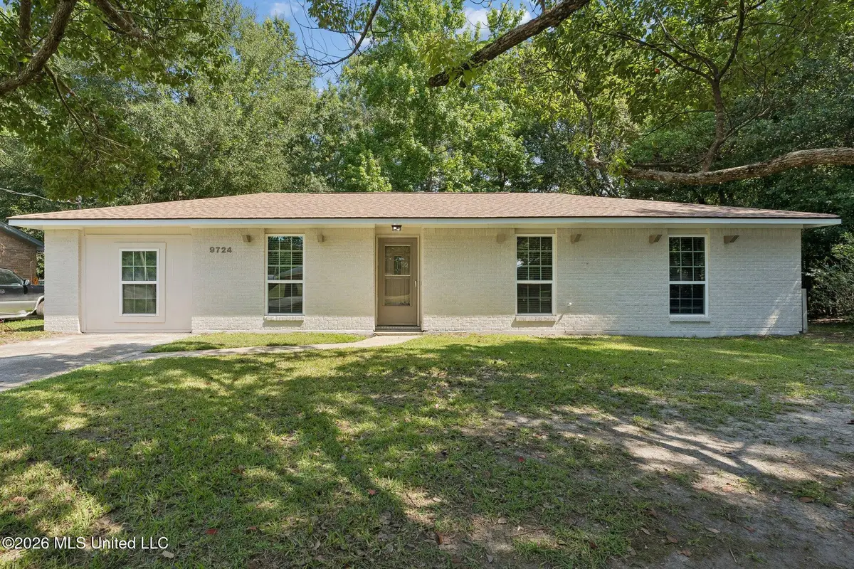 9724 Donchester Circle, Moss Point, MS 39562 - #1