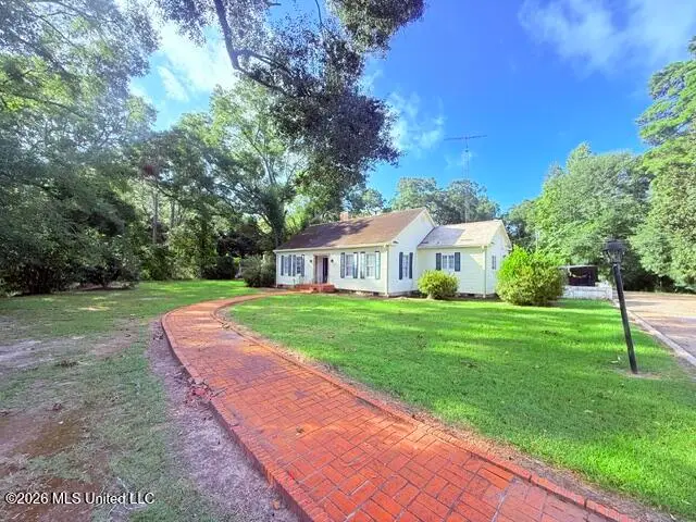 408 Broad Street, Tylertown, MS 39667 - #1