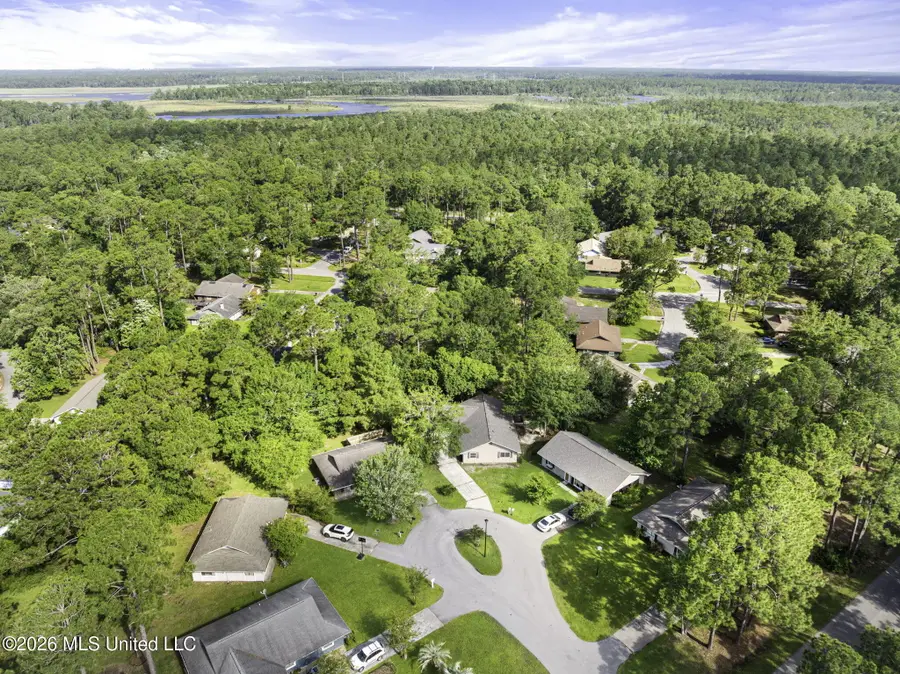 3 Pecan Ridge, Diamondhead, MS 39525 - #2