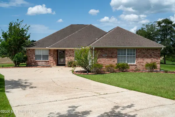 15394 Lakeview Court, Gulfport, MS 39503