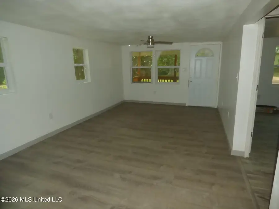 203 Peters Street, Summit, MS 39666 - #3