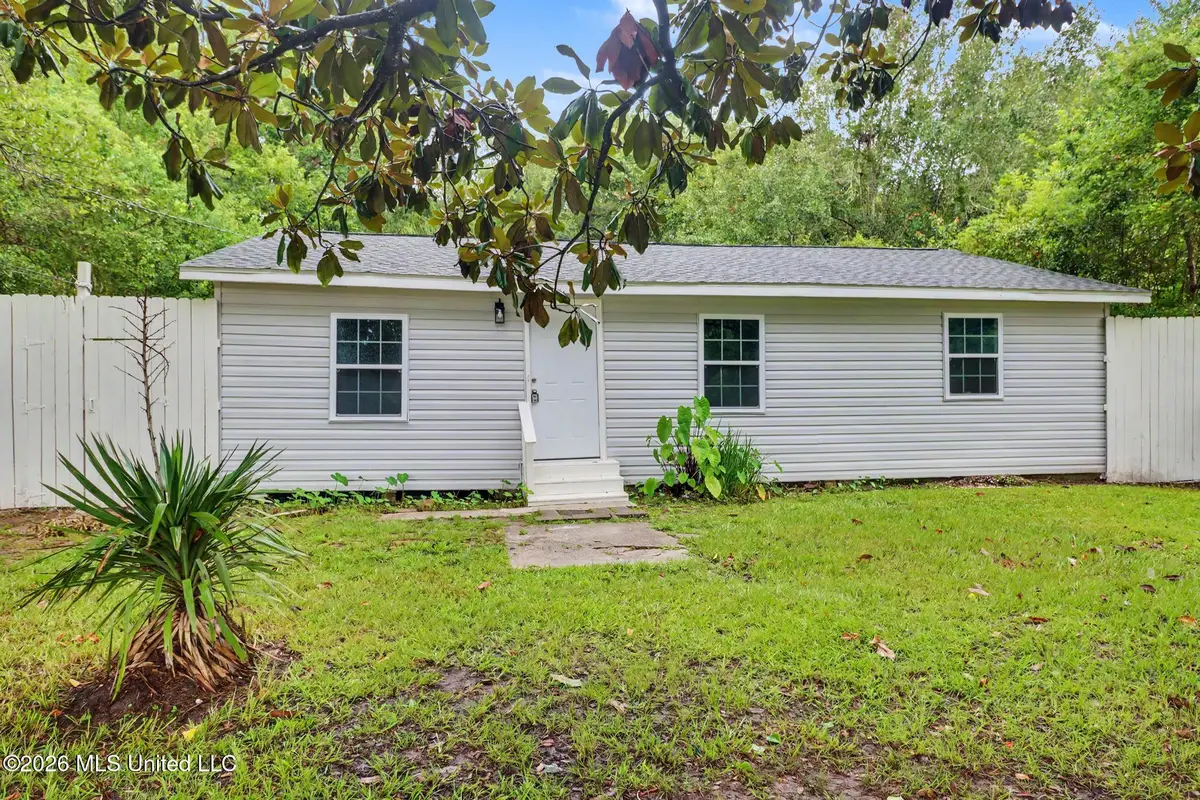 3914 Liverpool Avenue, Moss Point, MS 39563 - #1