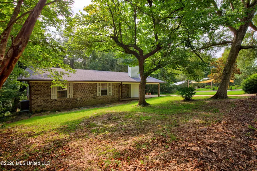 107 Myrtle Avenue, Ocean Springs, MS 39564 - #3