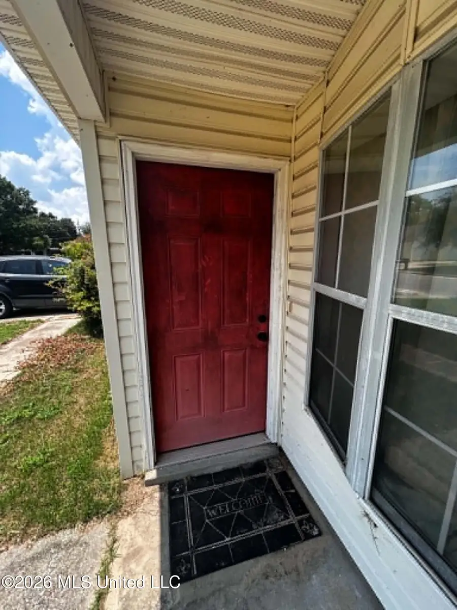 2390 Trafalgar Drive, Biloxi, MS 39531 - #2