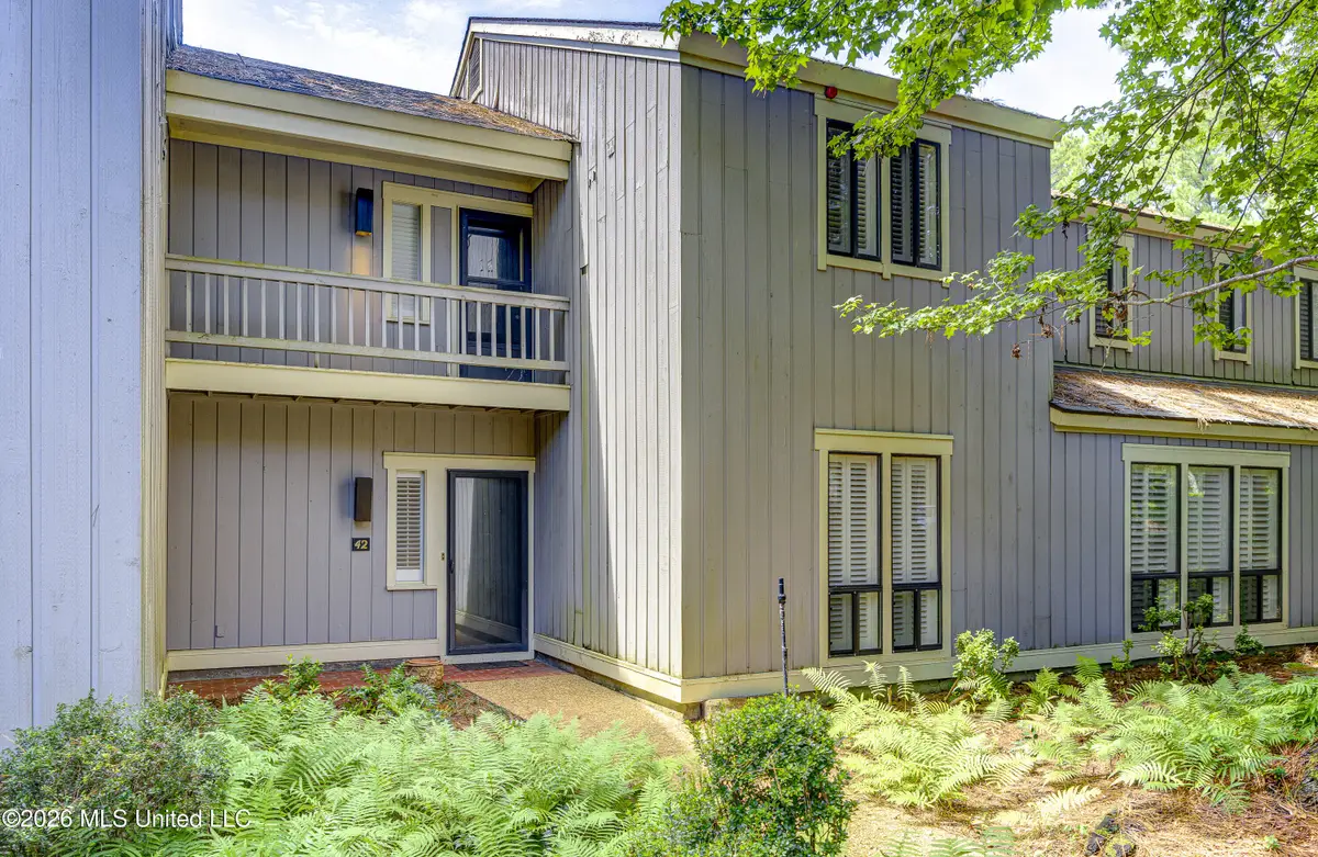 42 Eastbrooke Street, Jackson, MS 39216 - #1