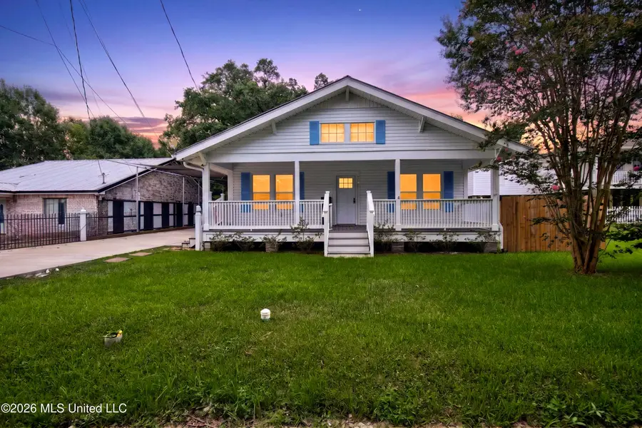 918 Sears Avenue, Waveland, MS 39576 - #2