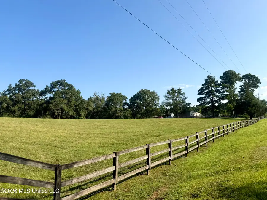 2417 Lake Lincoln Drive, Wesson, MS 39191 - #3