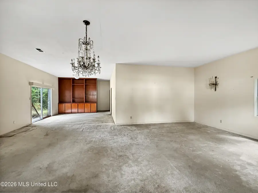 500 Pine Street, Picayune, MS 39466 - #2