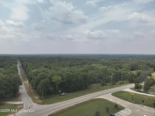 00 Hwy 6, Pontotoc, MS 38863