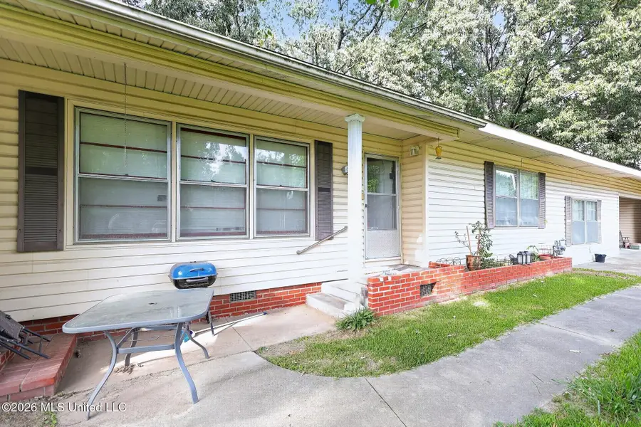 509 Glendale Drive, Yazoo City, MS 39194 - #2