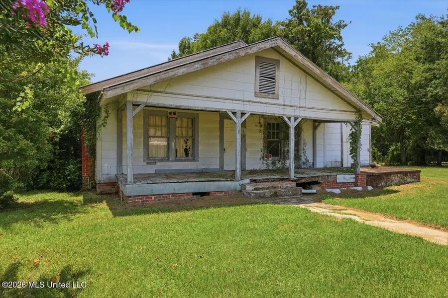 106 W Bell Avenue, Mendenhall, MS 39114 - #3
