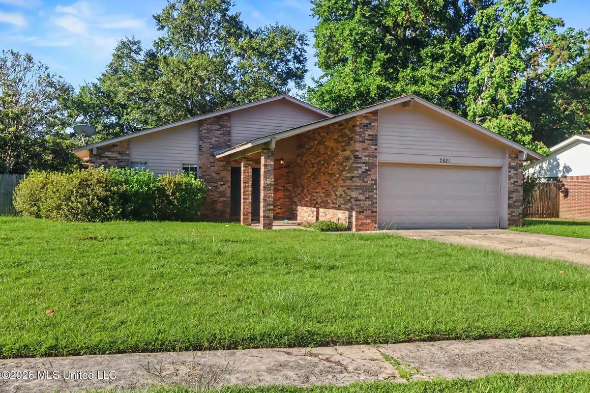 2821 Lawnwood Drive, Ocean Springs, MS 39564 - #1