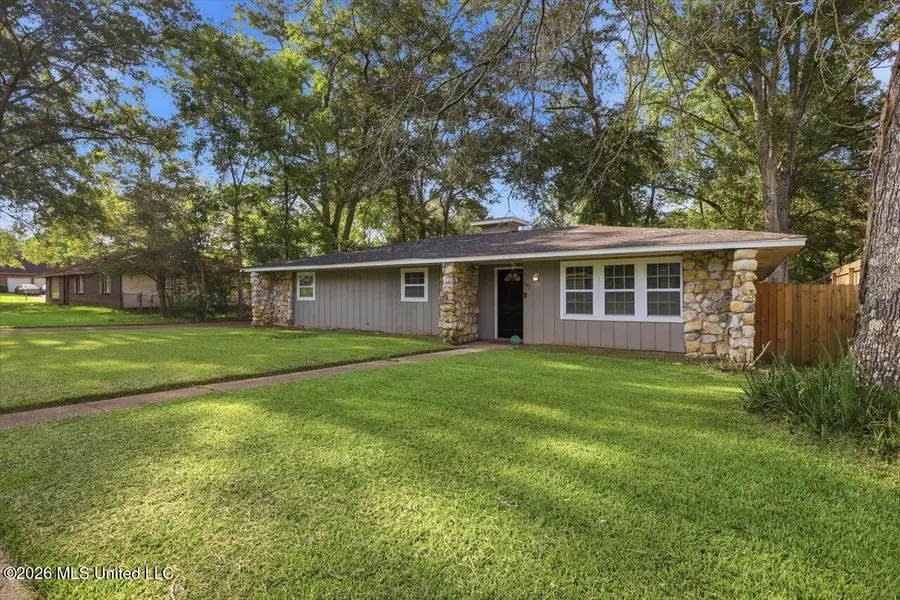 507 Heatherwood Drive, Jackson, MS 39212 - #2