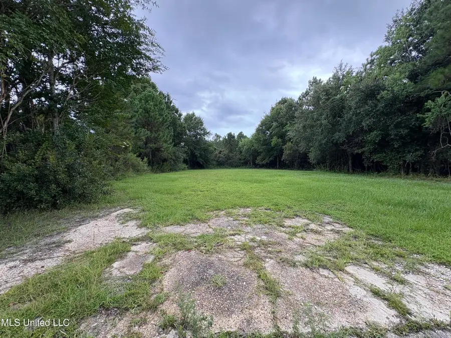 116 Hickory Street, Pass Christian, MS 39571 - #3