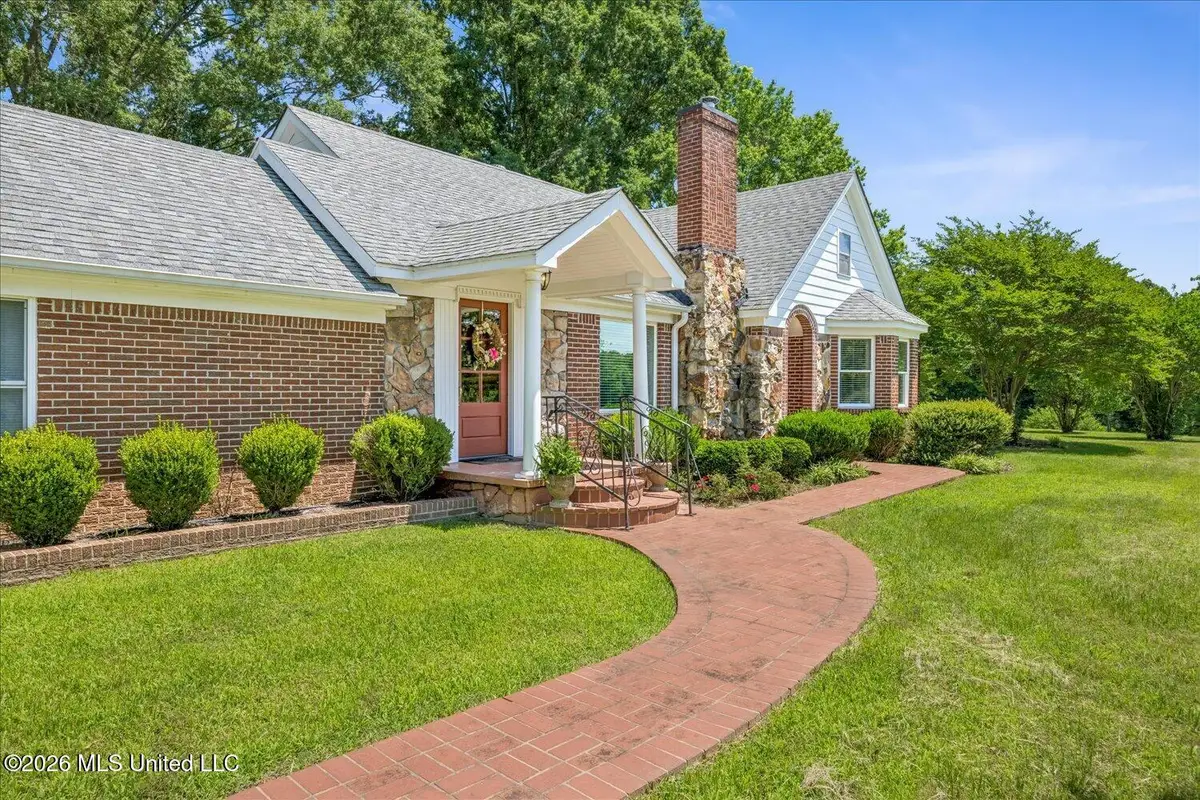 2304 Hwy 72, Lamar, MS 38642 - #1