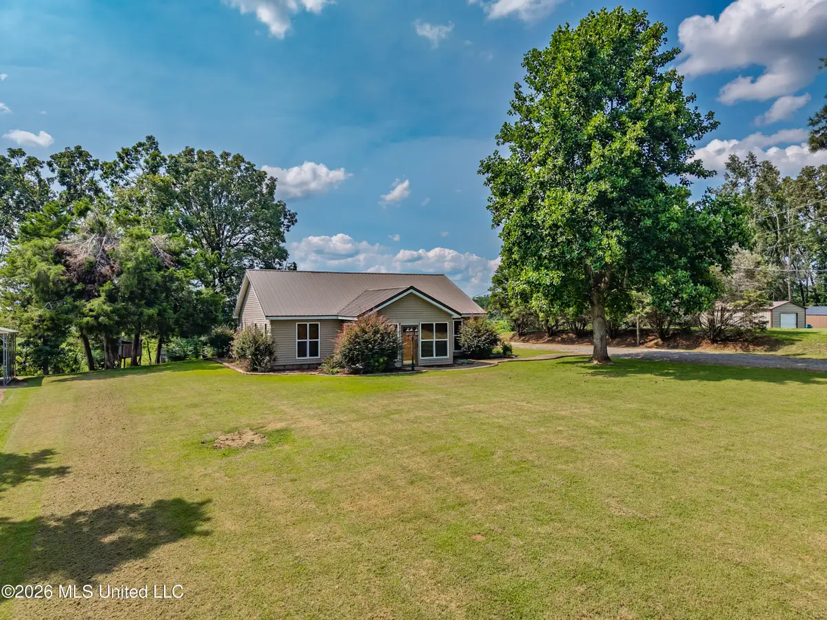 556 Chickasaw Road, Pope, MS 38658 - #1