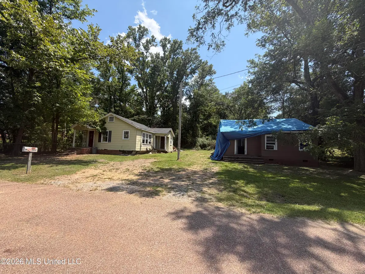 302 Munsterman Avenue, Pelahatchie, MS 39145 - #1