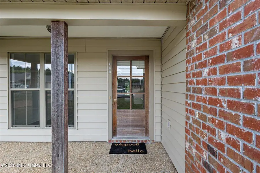 156 Dakota Street, Byram, MS 39272 - #2