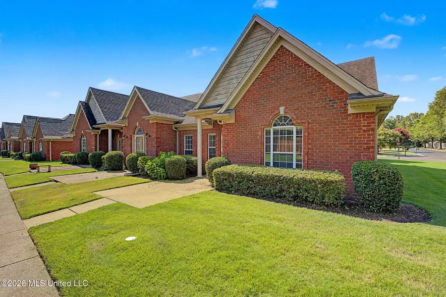 816 Cardinal Lane, Hernando, MS 38632 - #2