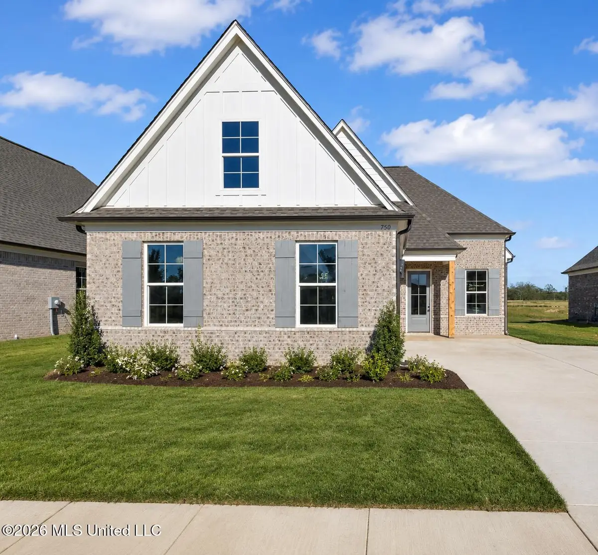 895 Coahoma Court, Nesbit, MS 38651 - #1