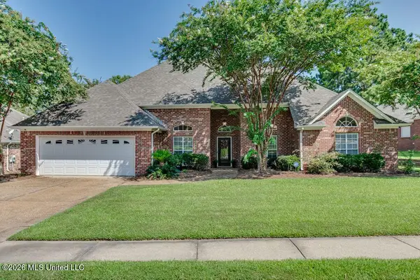174 Woodlands Glen Circle, Brandon, MS 39047