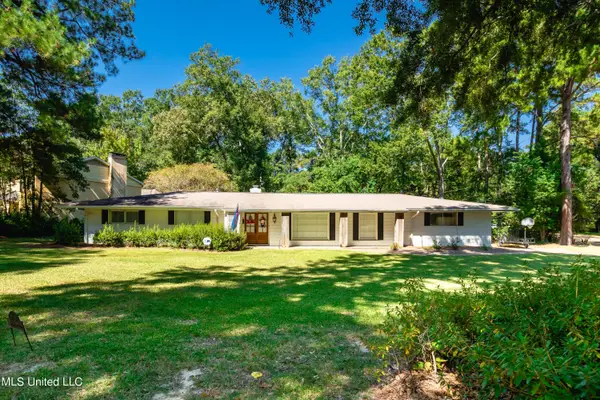 2258 Bellingrath Road, Jackson, MS 39211