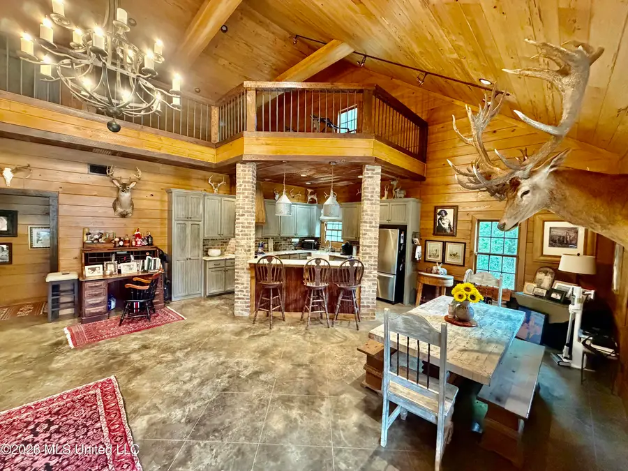 1081 County Road 184 B, Greenwood, MS 38930 - #2
