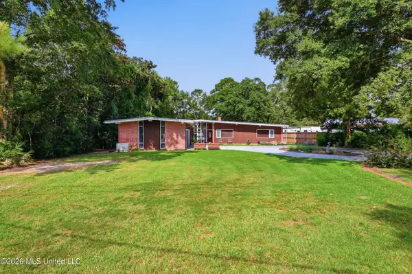 6109 Ridge Road, Ocean Springs, MS 39564