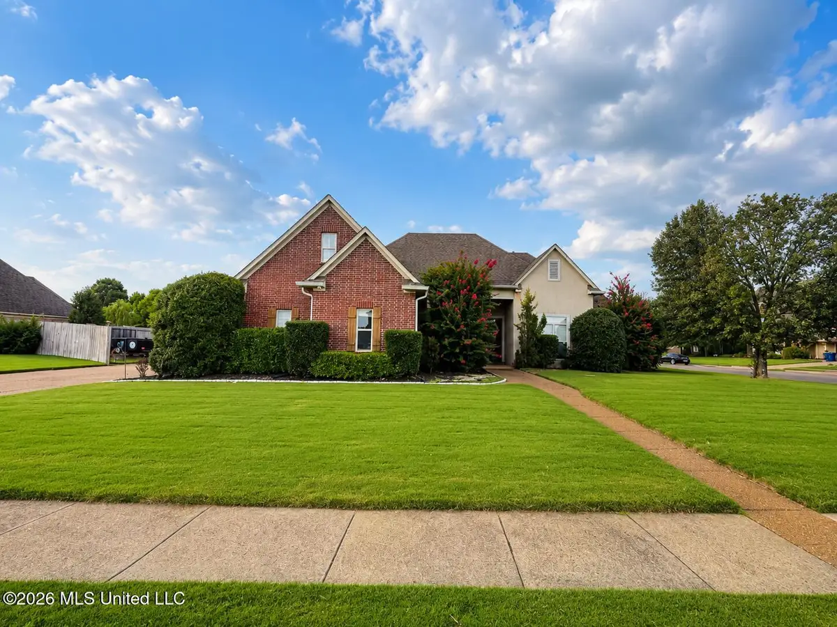 13242 Three Hawks Drive, Olive Branch, MS 38654 - #1