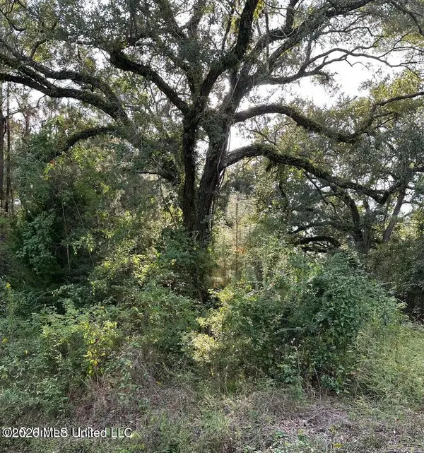 6611 Omaha Street, Biloxi, MS 39532
