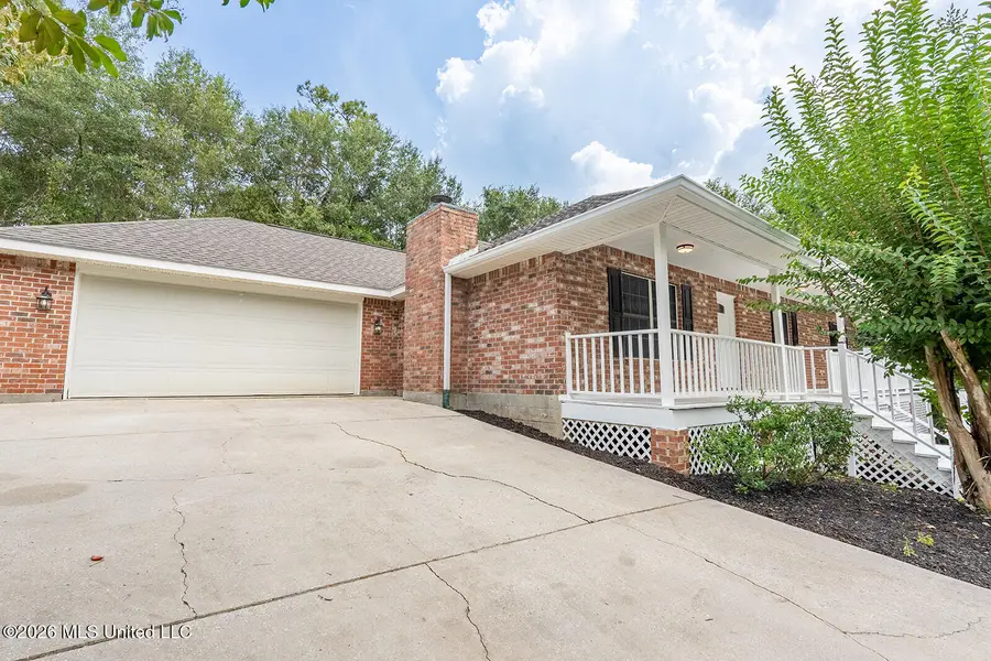 105 W Sunnybrook Road, Carriere, MS 39426 - #2