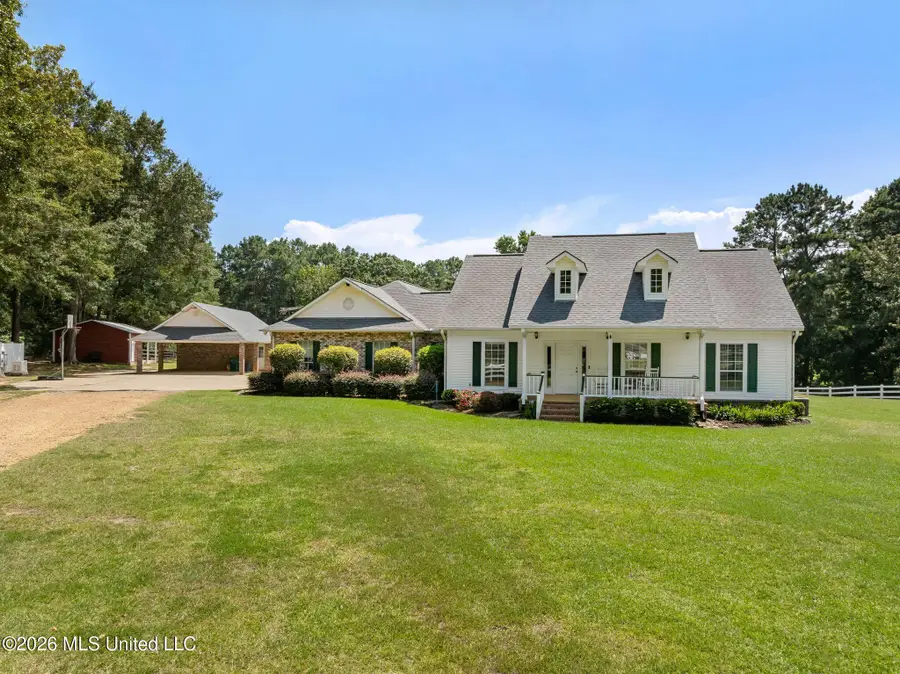 2111 Old Brookhaven Road, Summit, MS 39666 - #3