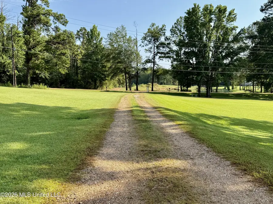 5267 Tank Road, Terry, MS 39170 - #3