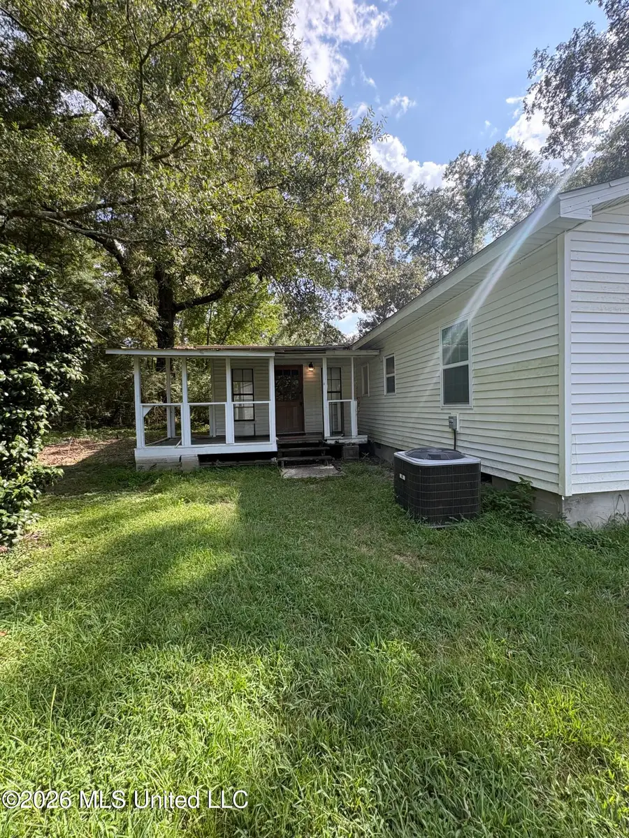 800 S Main Street, New Augusta, MS 39462 - #2