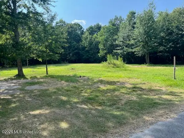 5913 Lepoma Avenue, Biloxi, MS 39532