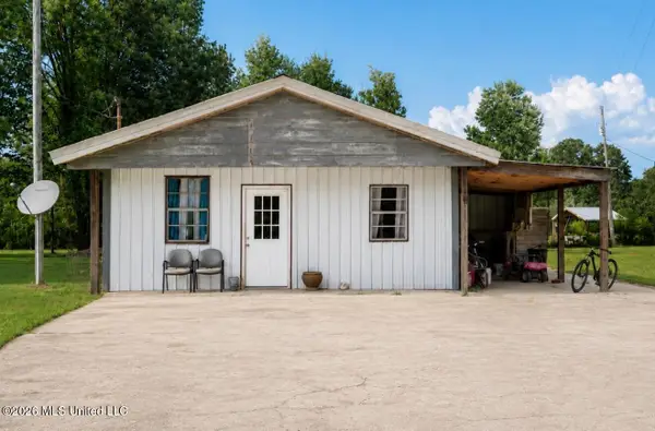 3224 Old Jackson Road, Forest, MS 39074