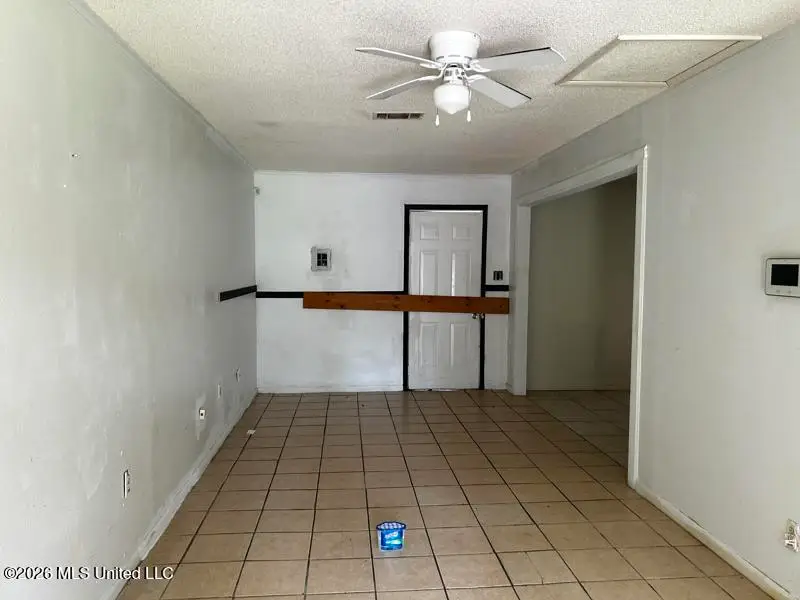 4118 Washington Drive, Moss Point, MS 39563 - #2