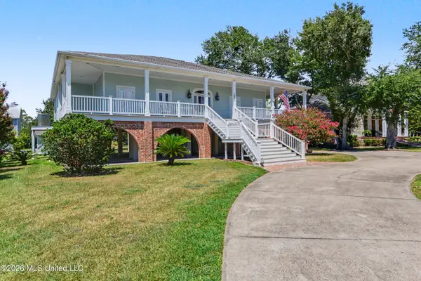 2407 Washington Avenue, Pascagoula, MS 39567